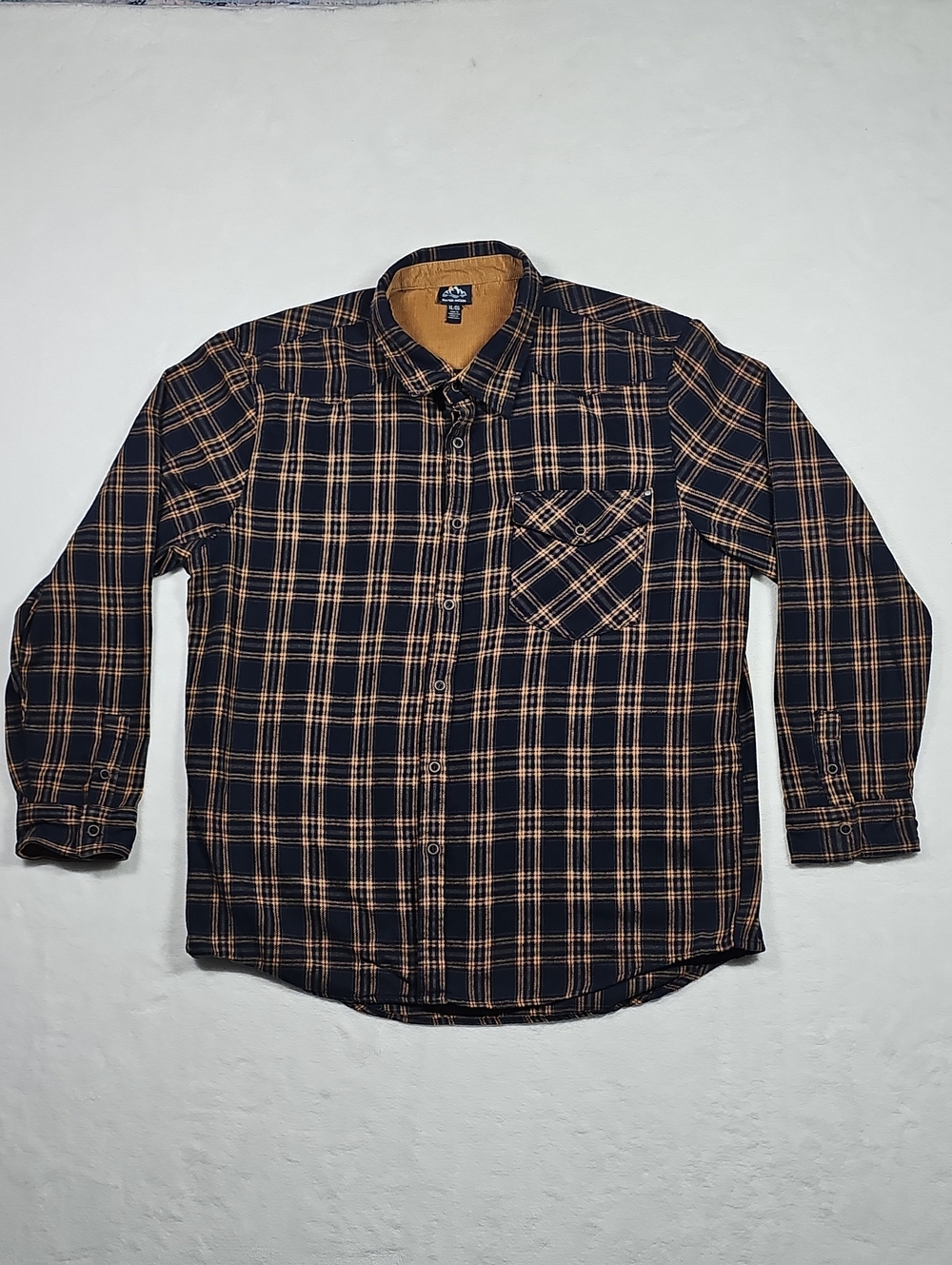 Mountain and Isles‎ Casual Plaid Button-Down Shirt - Black & Tan